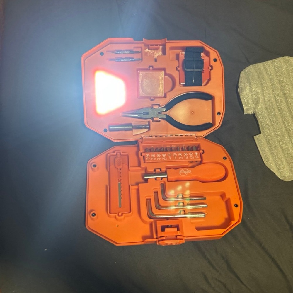 Red LED Safety Light - Picture 4 of 5